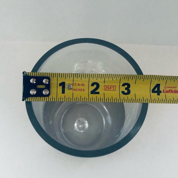 Crate&Barrel Cylinder Vase - Picture 6 of 6